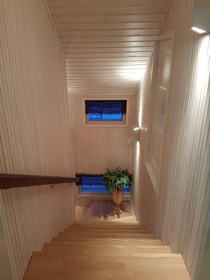 Koskentien Kotimajoitus & Luxury Glamping Apartment Jamsa Bagian luar foto